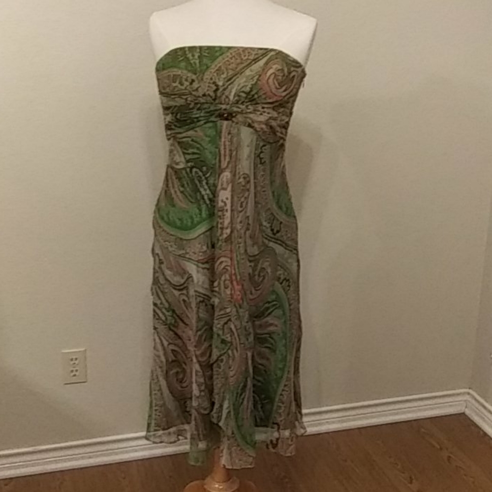 Laundry by Shellie Segal size 8. NWT.